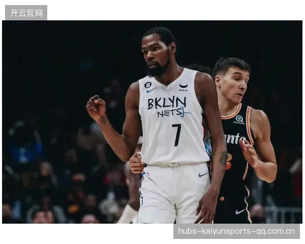 杜兰特低位单打致胜，篮网客场斩获关键胜利